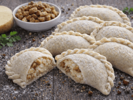 13 450x338 - Вареники с картофелем и шкварками