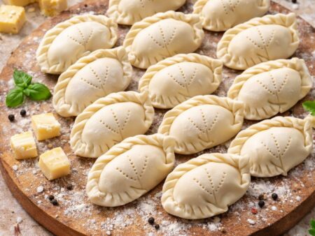 photo 12 2026 03 17 21 00 33 450x338 - Вареники с курицей сыром и грибами